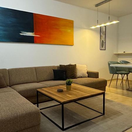 City Apartement Linz Fuer 5 Gaeste Mit Self-Checkin Und Kueche Zewnętrze zdjęcie