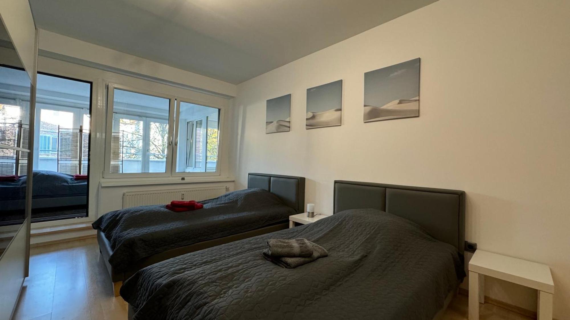 City Apartement Linz Fuer 5 Gaeste Mit Self-Checkin Und Kueche Zewnętrze zdjęcie